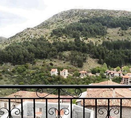 Kristi's Homes - Beautiful Dome in Dimitsana Exterior foto